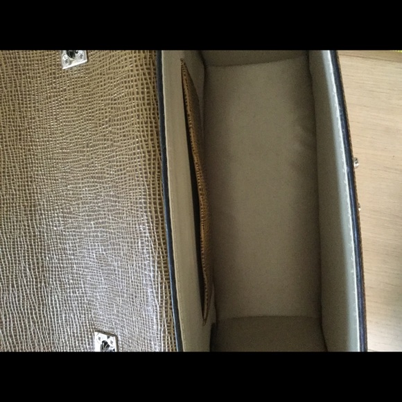 Henri Bendel double chain handle silver colored - Picture 7 of 12